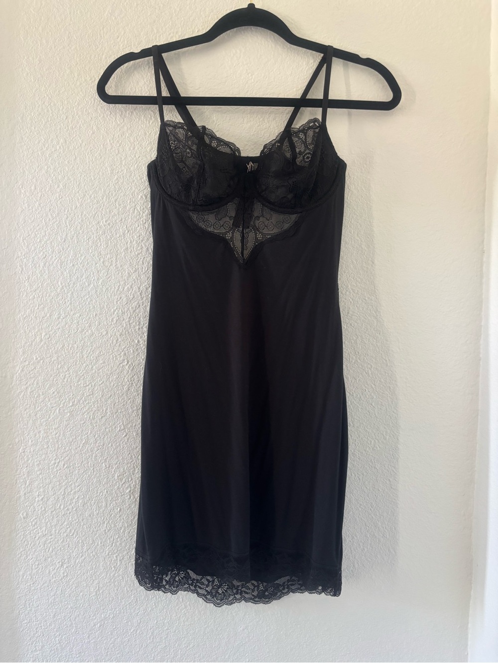Victoria's Secret Black Lace-Trim Slip Chemise M